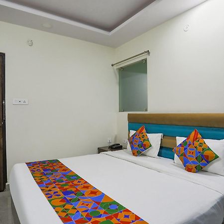 Fabhotel Sm Palace Chinhat Zewnętrze zdjęcie